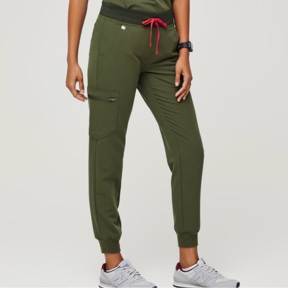 FIGS Dark Olive Zamora Jogger Limited Edition Orange Drawstring Size Medium